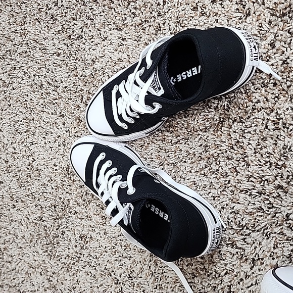 Women's Converse Chuck Taylor All Star Madison Sneakers - Picture 2 of 5